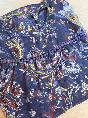 Style & Co Paisley Print Bell Sleeve Chiffon Top Navy Blue Plus Size 3X Boho EUC